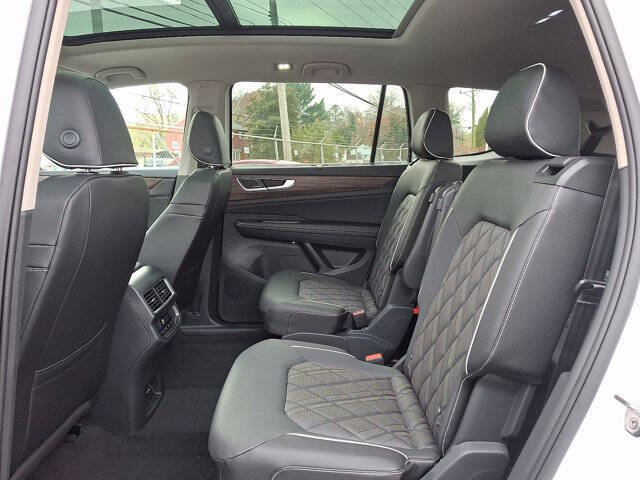 2026 Volkswagen Atlas SEL Premium R-Line 4Motion