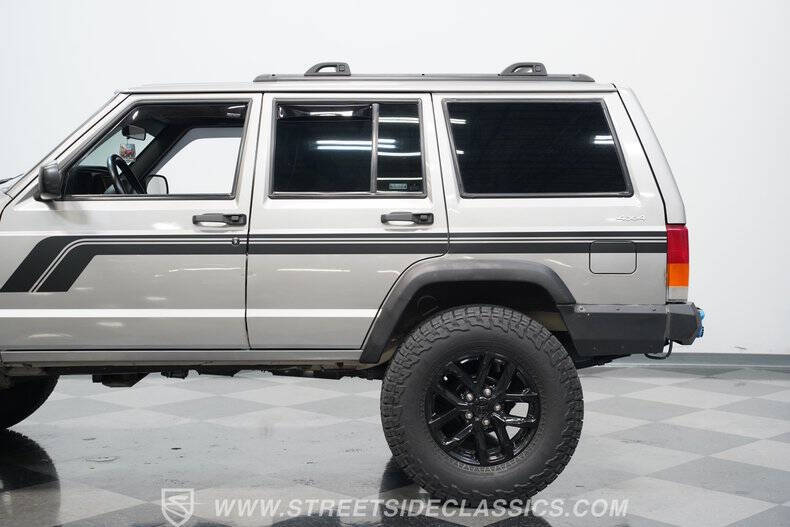 2000 Jeep Cherokee SE