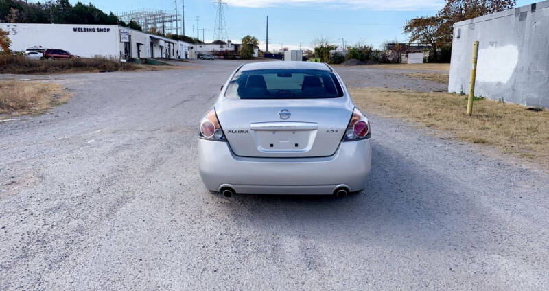 2008 Nissan Altima S photo 6