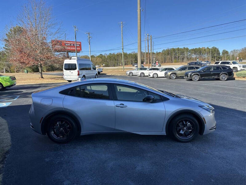 2024 Toyota Prius Prime SE