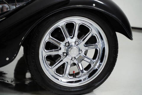 1933 Ford Super Deluxe