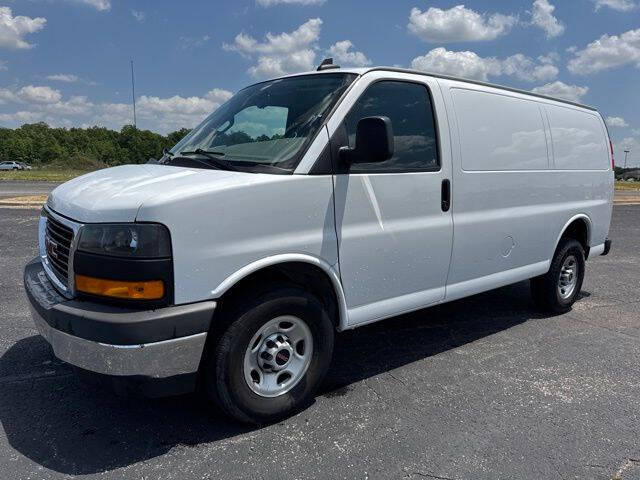 2022 GMC Savana 2500