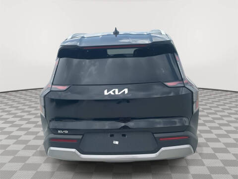 2026 Kia EV9 Wind