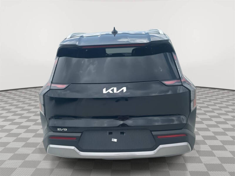 2026 Kia EV9 Wind