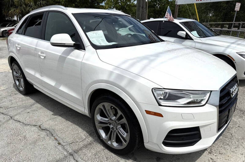 2017 Audi Q3 2.0T quattro Premium Plus