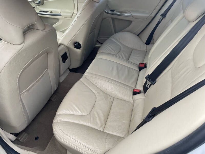 2014 Volvo S60 T5 Premier