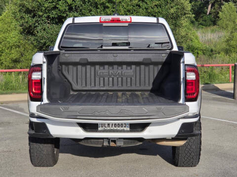 2024 GMC Canyon AT4