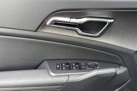 2026 Kia Sportage Plug-In Hybrid X-Line