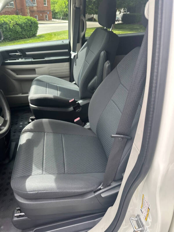 2010 Dodge Grand Caravan C/V