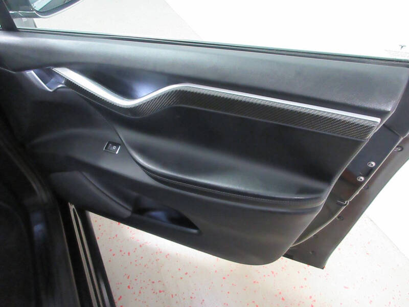 2017 Tesla Model X 75D