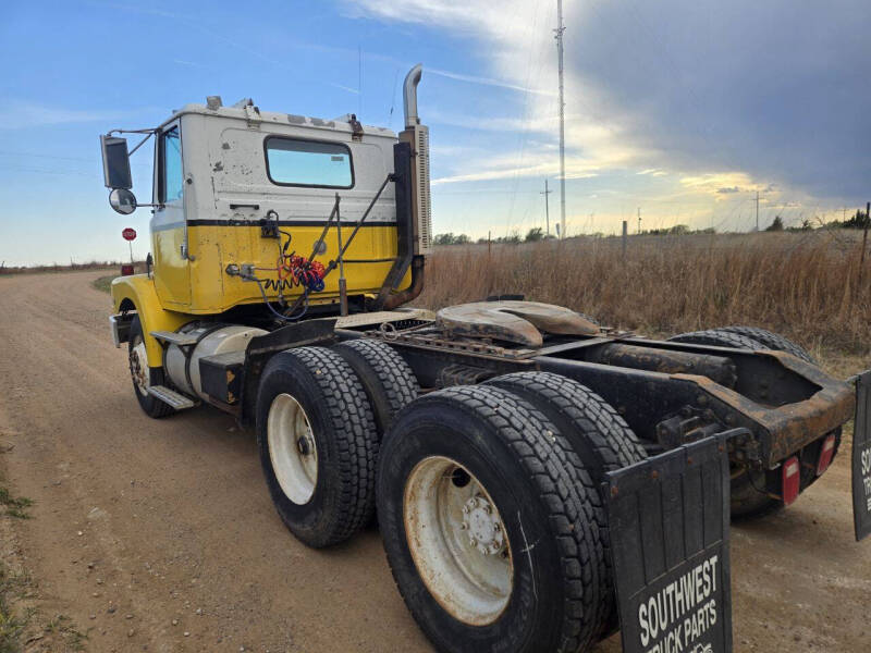1994 Volvo WG64T