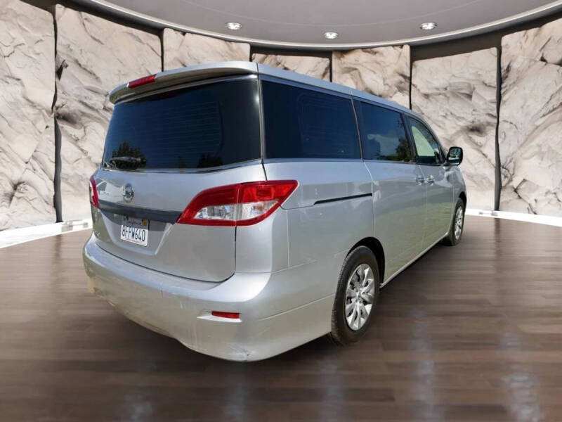 2013 Nissan Quest