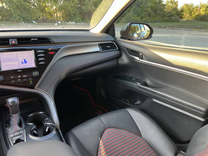 2020 Toyota Camry TRD