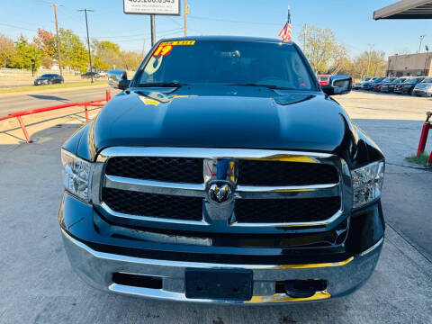 2019 RAM 1500 Classic SLT