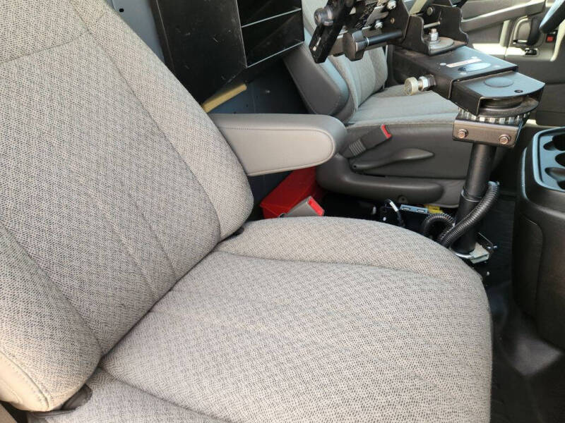 2021 Chevrolet Express 2500