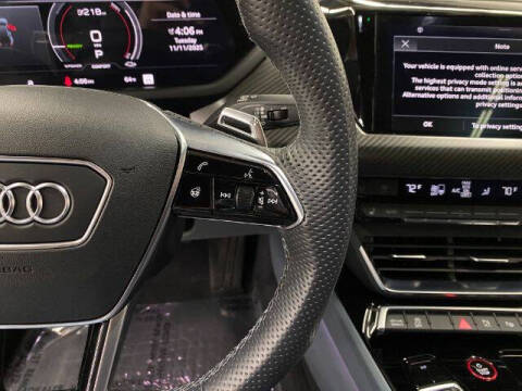 2022 Audi e-tron GT quattro Prestige