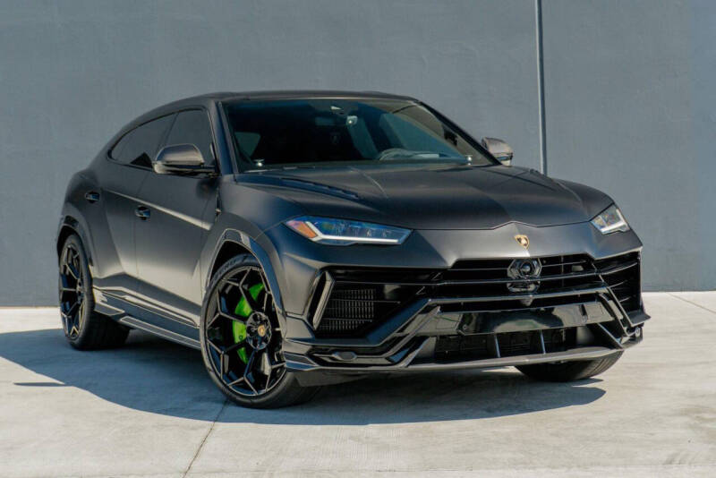 2024 Lamborghini Urus Performante