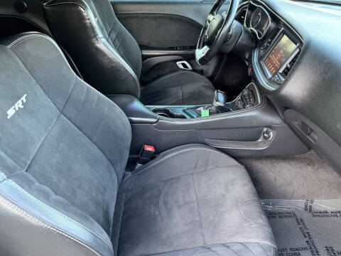 2016 Dodge Challenger SRT 392