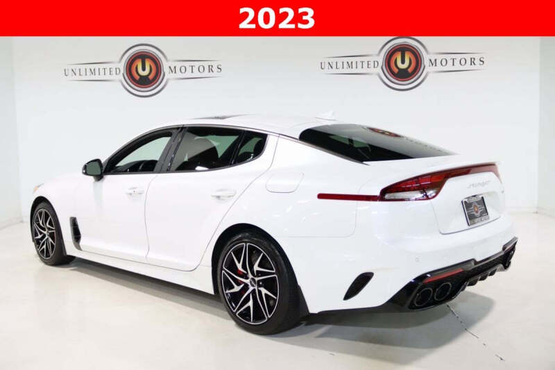 2023 Kia Stinger