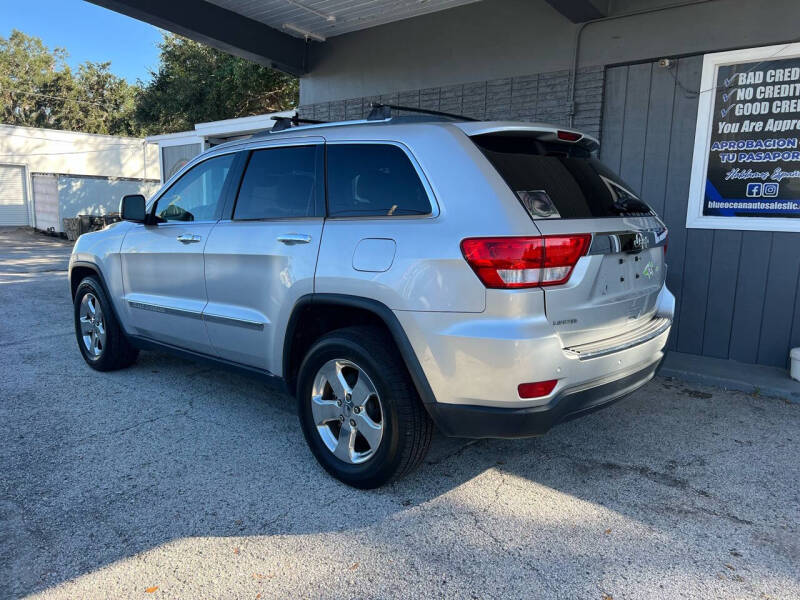 2013 Jeep Grand Cherokee Limited photo 3