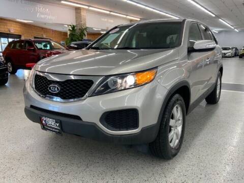 2013 Kia Sorento for sale at Dixie Imports in Fairfield OH