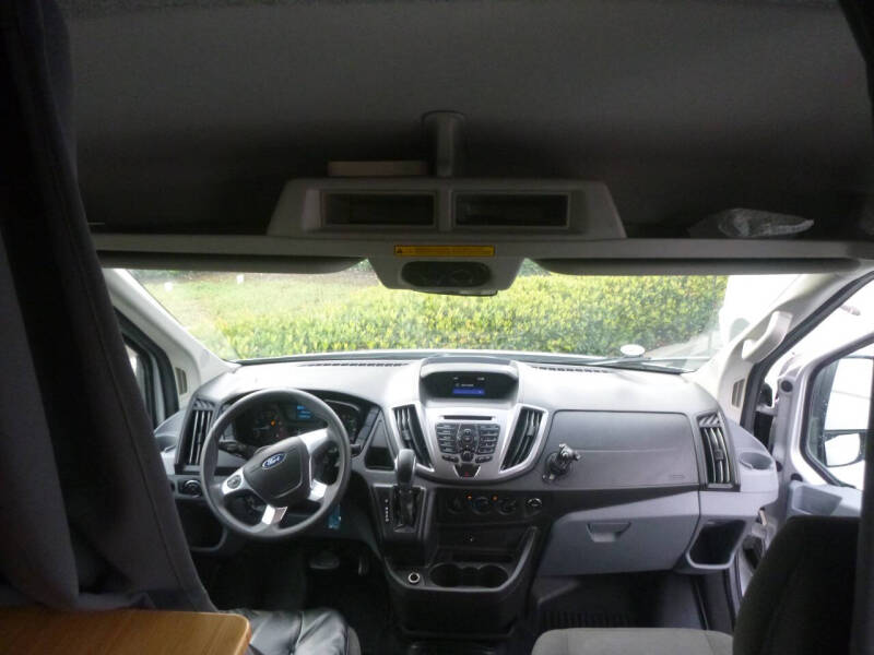 2017 Ford TRANSIT 150
