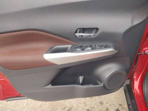 2018 Nissan Kicks SR