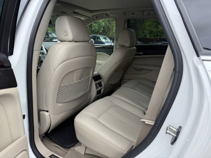 2010 Cadillac SRX Luxury Collection