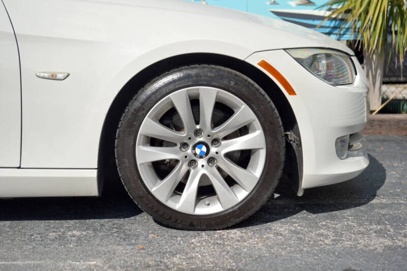 2012 BMW 3 Series 328i