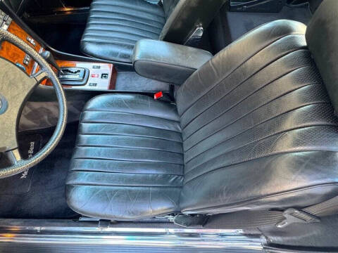 1984 Mercedes-Benz 380-Class 380 SL