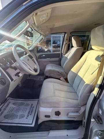 2011 Ford Expedition EL XL