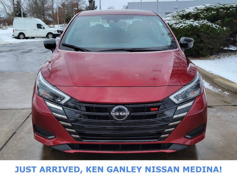 2023 Nissan Versa SR