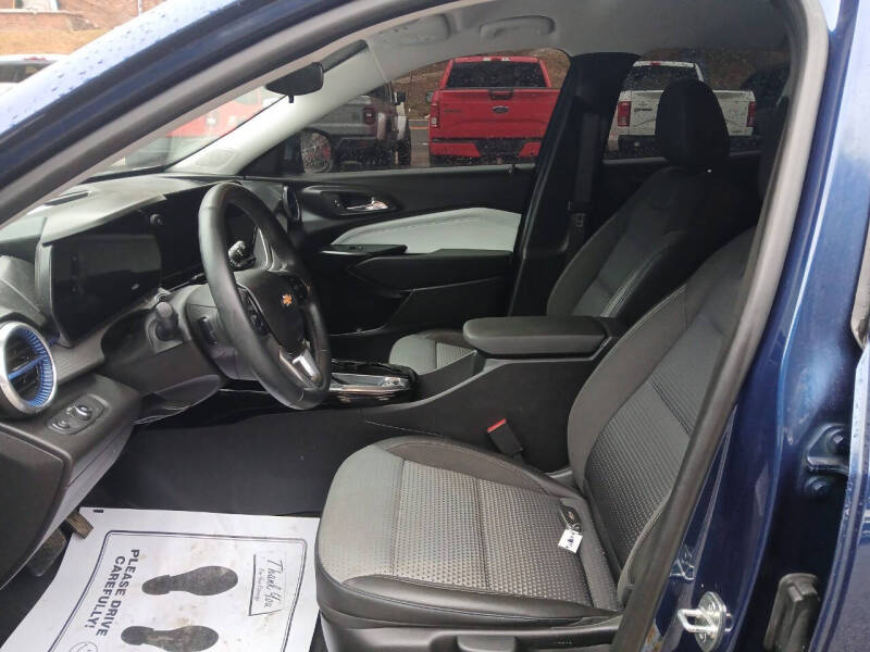 2024 Chevrolet Trax LT