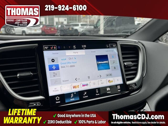 2026 Chrysler Voyager LX