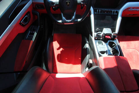 2019 Lamborghini Urus