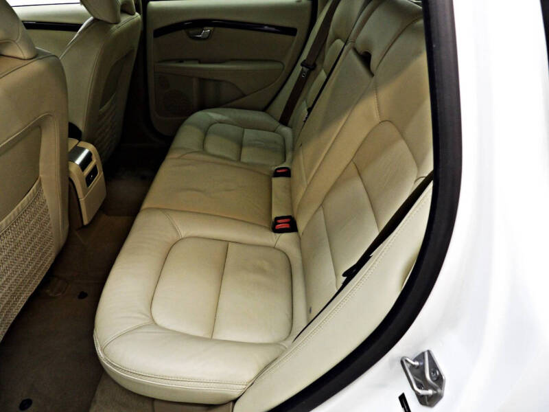 2015 Volvo XC70 T5 Drive-E Premier Plus