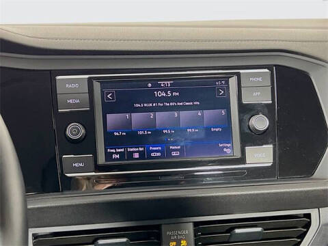 2024 Volkswagen Jetta SE