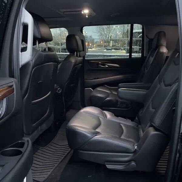2018 Cadillac Escalade ESV Premium Luxury