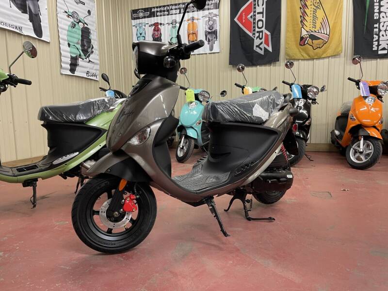2024 Genuine Scooter Company Buddy 50 for sale at SIEGFRIEDS MOTORWERX LLC in Lebanon PA
