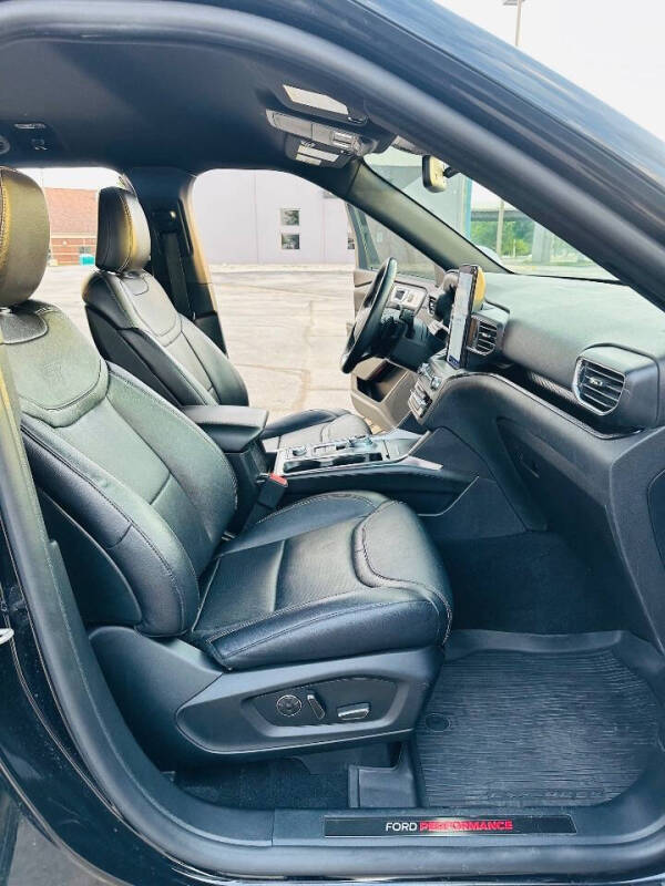 2020 Ford Explorer ST