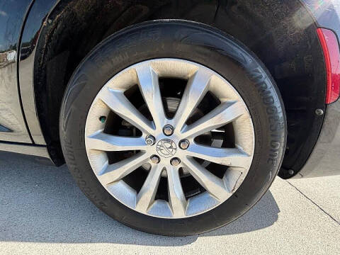 2015 Chrysler 300 Limited