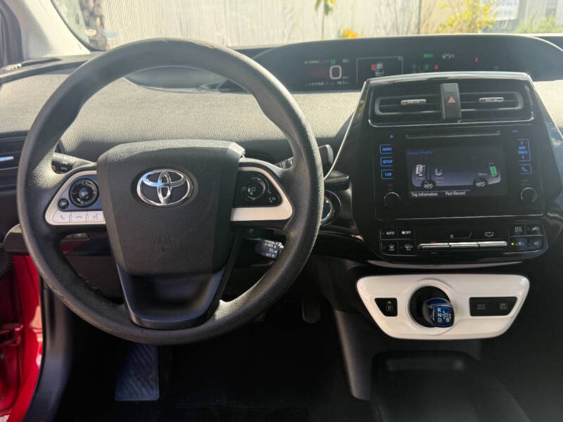 2016 Toyota Prius Two Eco