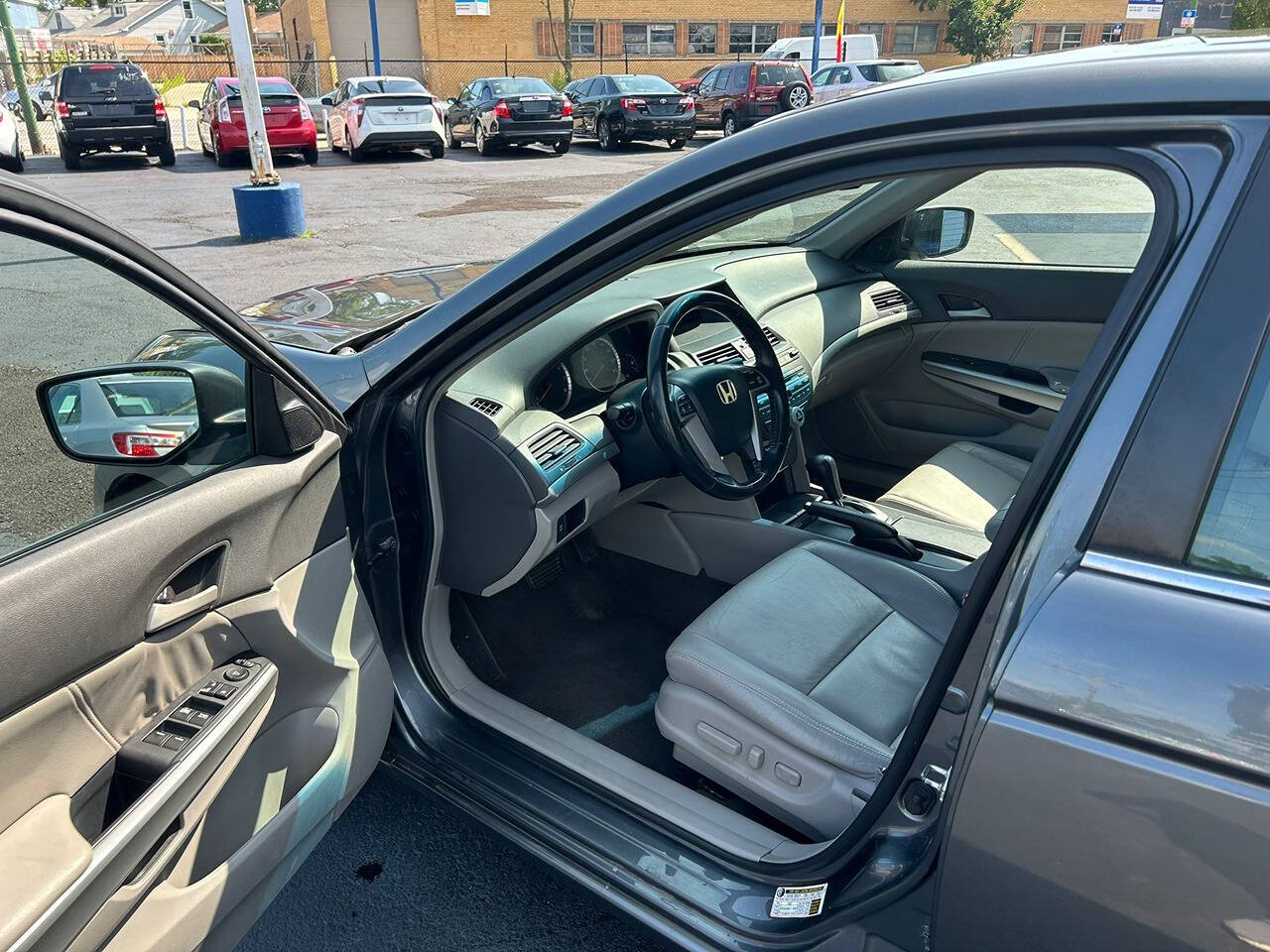 2009 Honda Accord for sale at Chicago Auto House in Chicago, IL