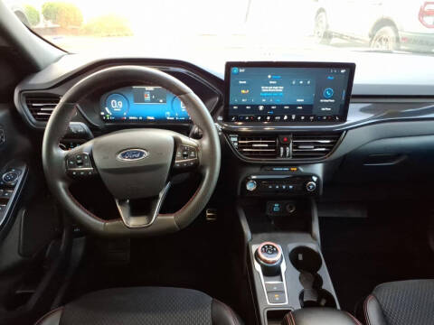 2023 Ford Escape ST-Line Select
