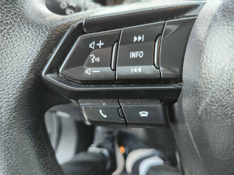 2019 Toyota Yaris LE