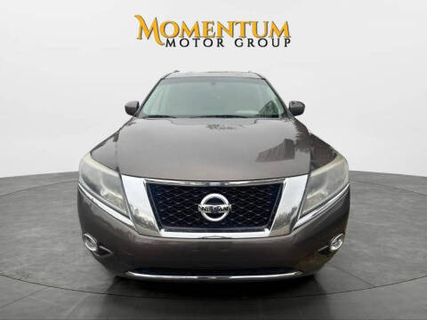 2016 Nissan Pathfinder SV