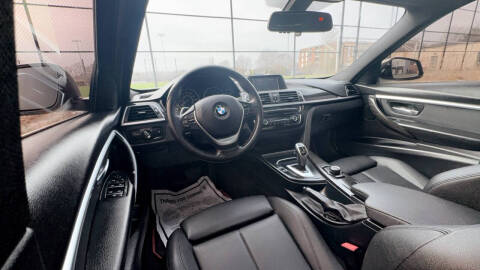 2018 BMW 3 Series 330i xDrive