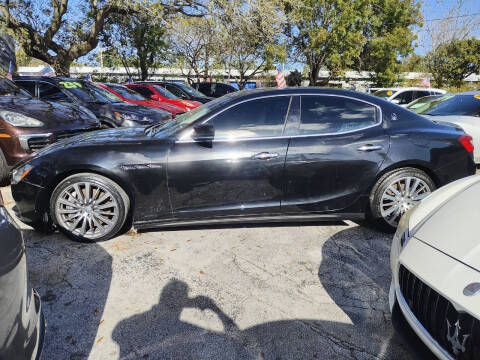 2015 Maserati Ghibli
