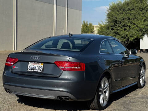 2011 Audi S5 4.2 quattro Prestige
