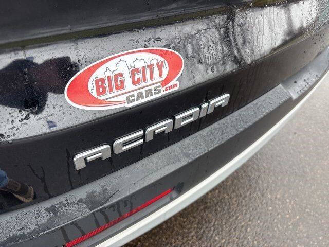 2019 GMC Acadia SLE-2